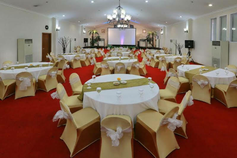 Park Hotel Cawang Jakarta Exterior photo